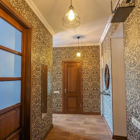 Двухкомнатная Квартира На Пятницкой Chernihiv Exterior photo
