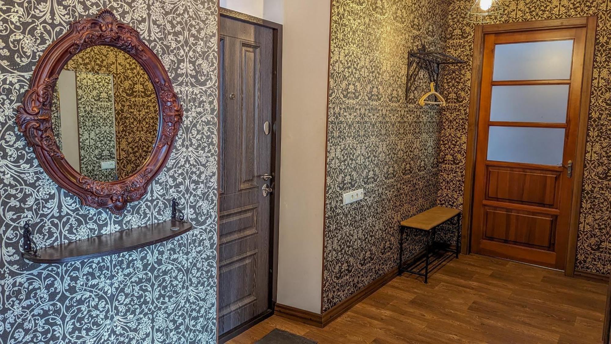 двухкомнатная на пятницкой Apartment Chernihiv